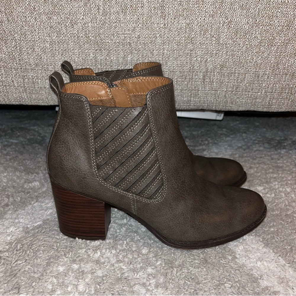 Sofft booties